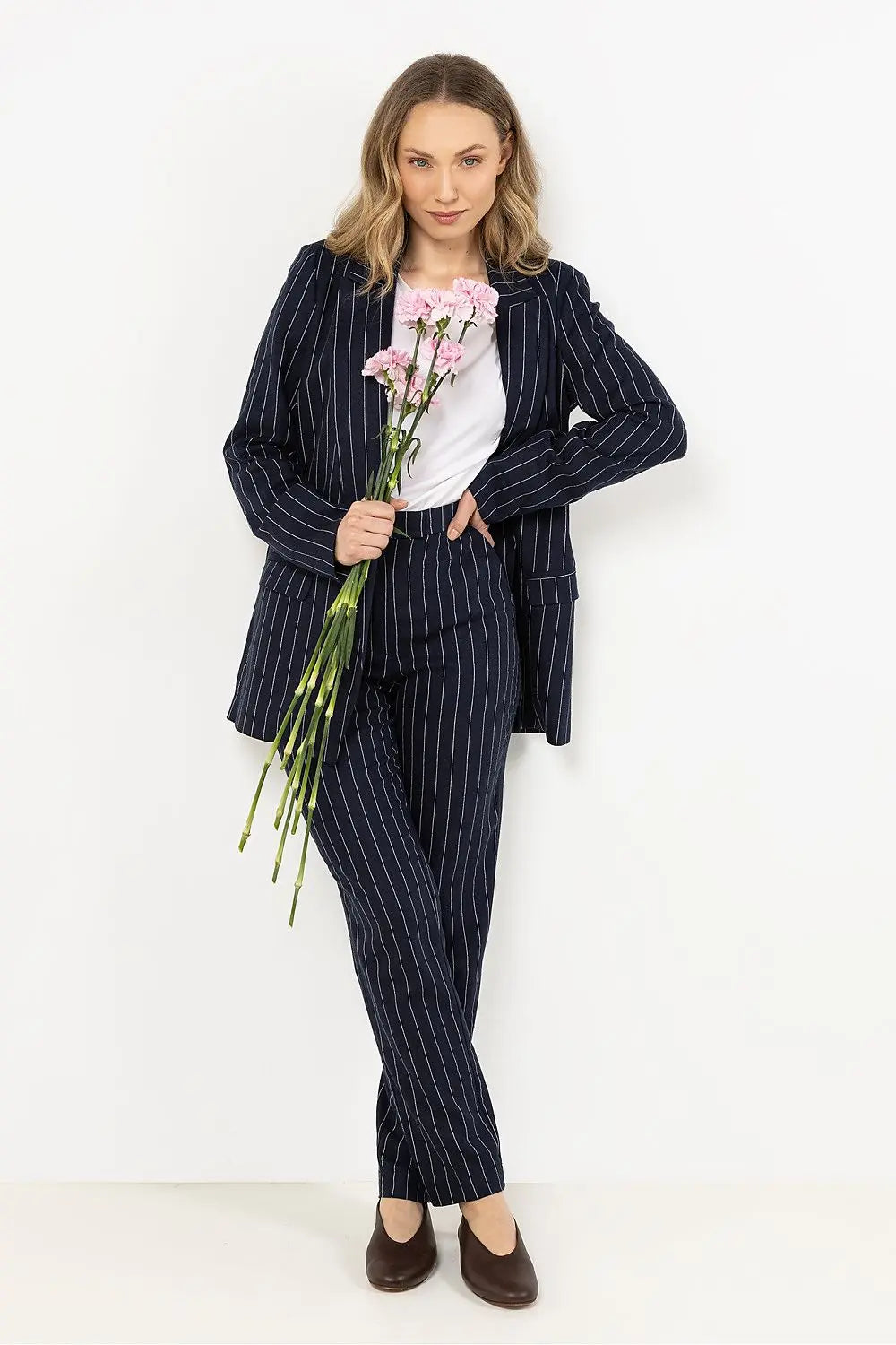  Pantalon femme model 212184 awama 