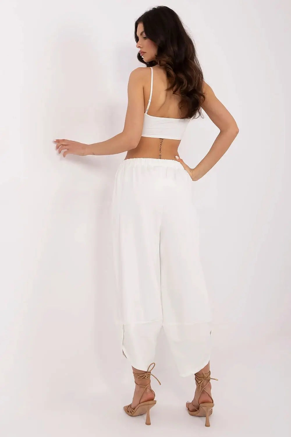  Pantalon survêtement model 211189 Relevance 