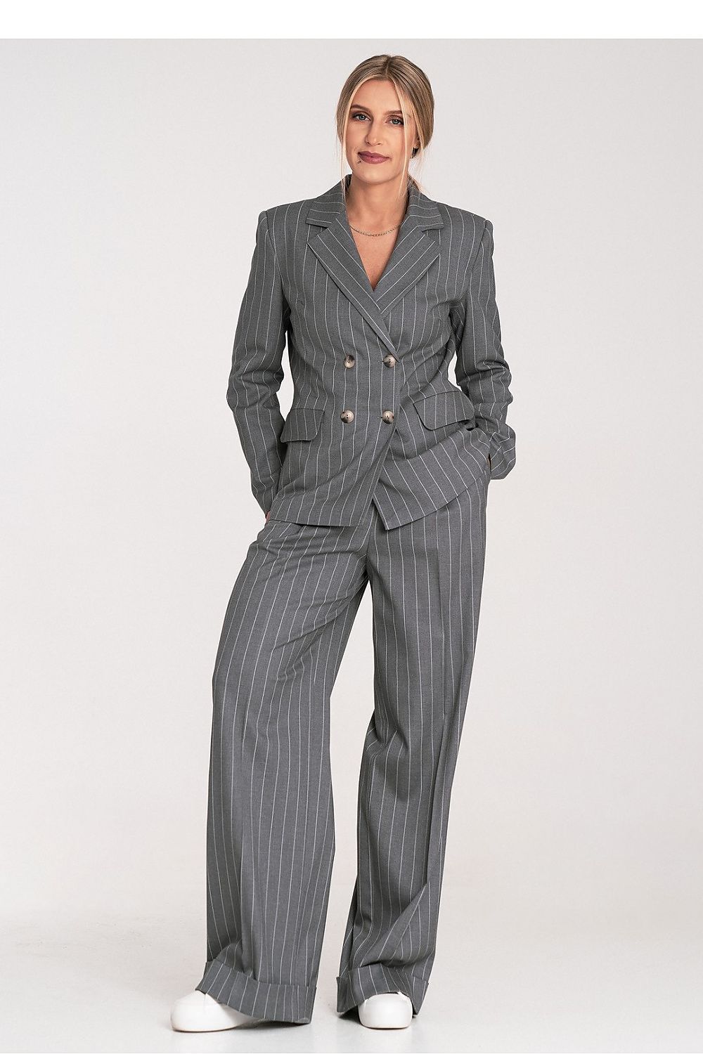  Veste model 217086 Figl 