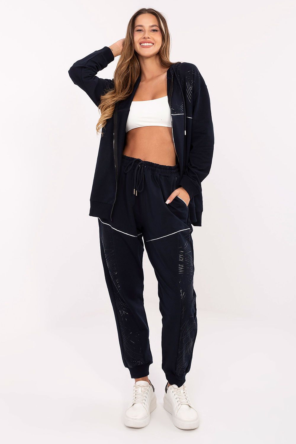  L`ensemble model 218606 Relevance 