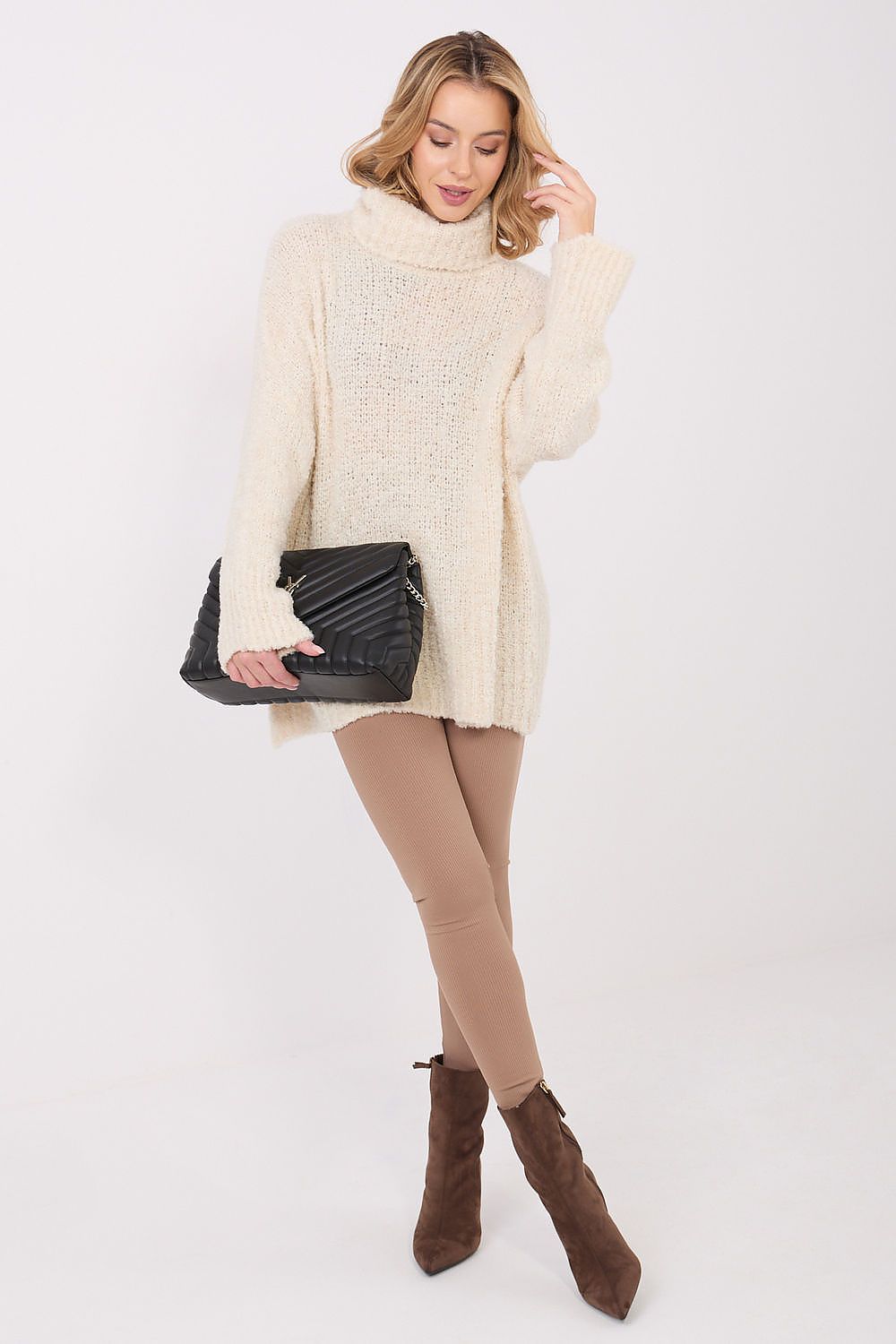  Col roulé model 223086 Factory Price 