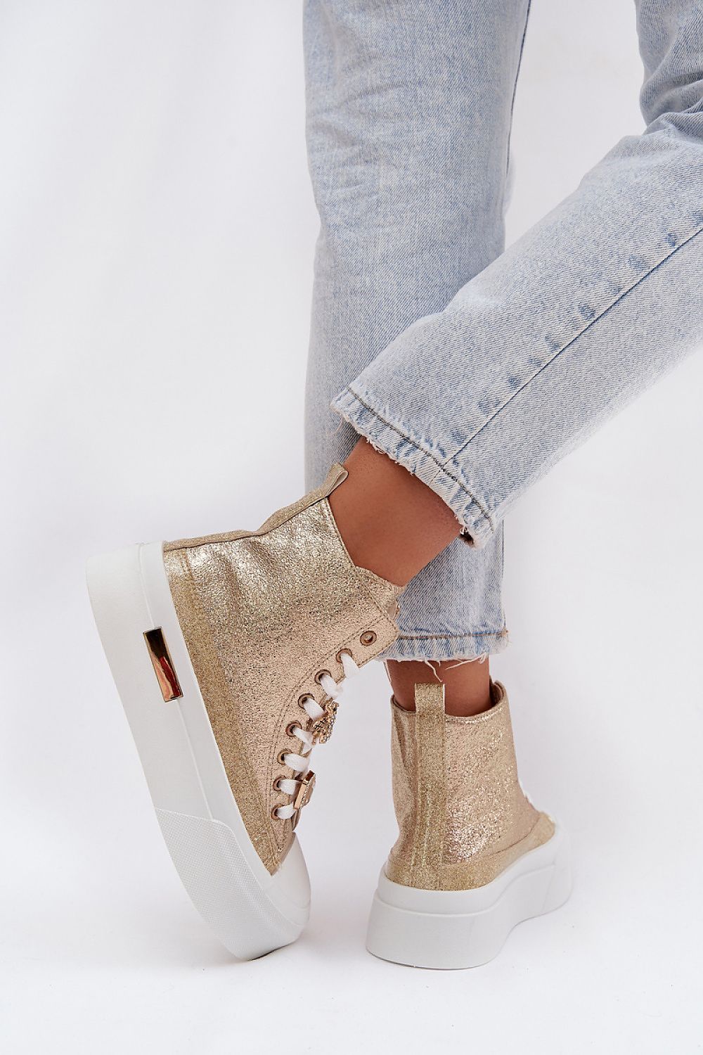  Baskets model 223605 Step in style 