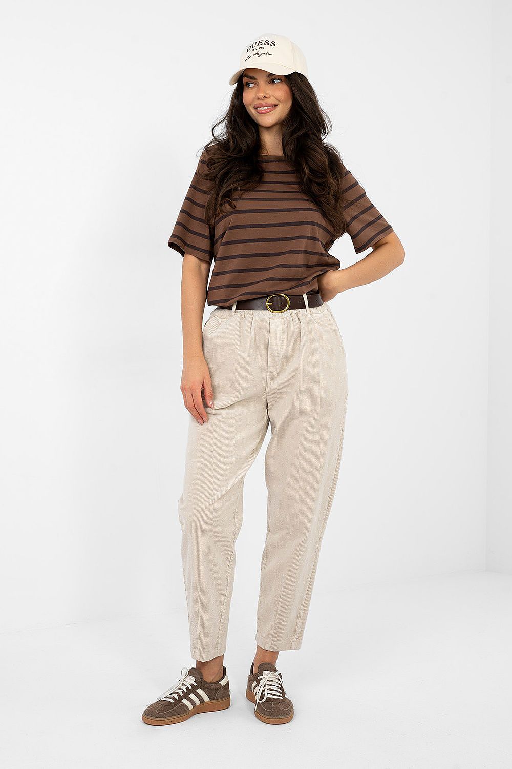  Pantalon en velours côtelé model 224053 Italy Moda 